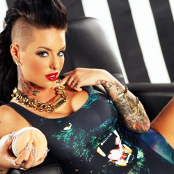 Мастурбатор Fleshlight Girls: Christy Mack - Attack,  зі зліпка вагіни, дуже ніжний