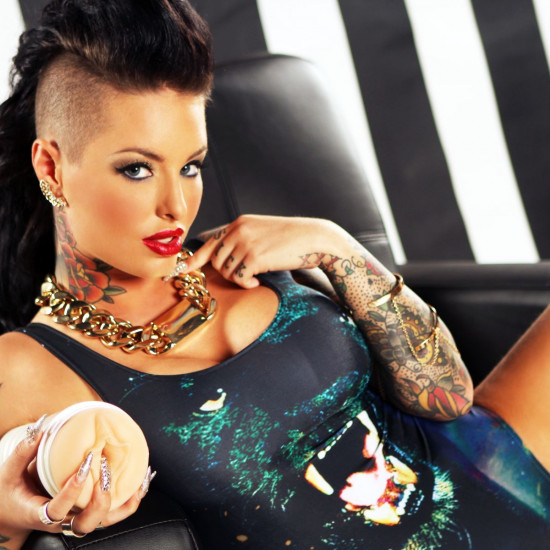 Мастурбатор Fleshlight Girls: Christy Mack - Attack, со слепка вагины, очень нежный