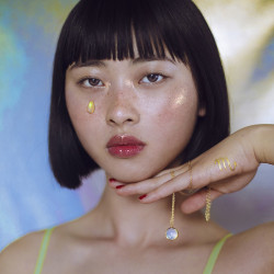 Набір Bijoux Indiscrets HOROSCOPE - Scorpio (Скорпіон) вібратор на палець, гель для клітора, підвіск