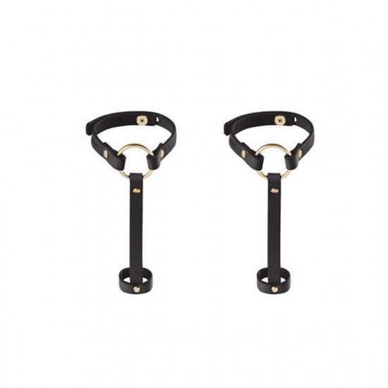 Пара браслетов на запястье и палец Bijoux Indiscrets MAZE Hand Bracelet Harness Black, экокожа