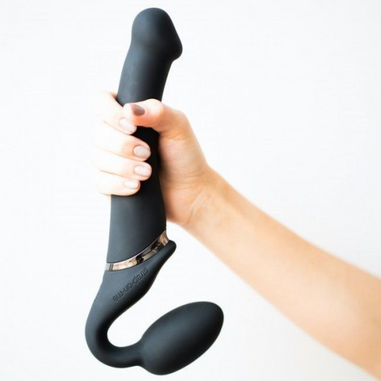 Безремневой страпон с вибрацией Strap-On-Me Vibrating Black M, диаметр 3,8см, пульт ДУ, регулируемый
