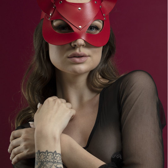 Маска кошечки Feral Feelings - Catwoman Mask, натуральная кожа, красная