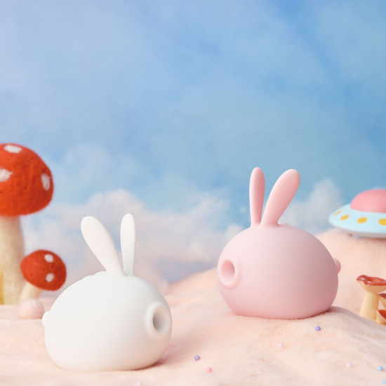 Вакуумный клиторальный стимулятор с вибрацией KISTOY Too Simple White