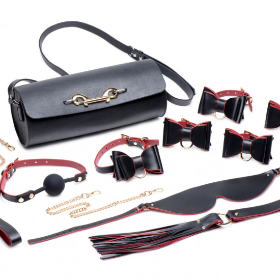 Набор БДСМ с дорожной сумкой Master Series: Bow — Luxury BDSM Set With Travel Bag, 11 предметов