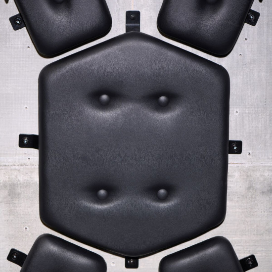 Андреевский крест Master Series: St. Andrew's Cross, крепится на стену