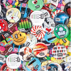 Презерватив ONE Classic Select Contest Collection, 1 шт, гладенький, зі змазкою, дизайнерське паковання