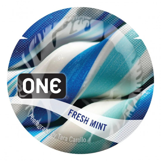 Ароматизированный презерватив ONE FlavorWaves Fresh Mint, 1 шт, ярко-синий, запах мяты