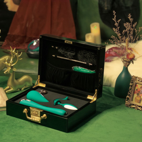 Набір Knight Jenay Pandora Box: вакуумний вібратор, вібратор з камерою, віброяйце, лоскітка, стрічка